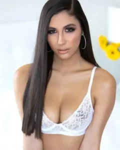 Call Girls in Aerocity, Delhi
