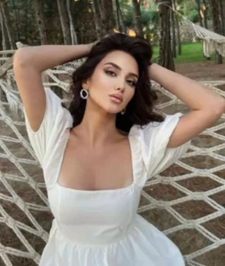 Top Class Call Girls in Delhi